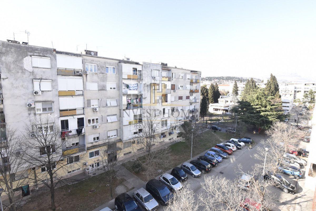 Jednosoban stan, Preko Morače, 37m2