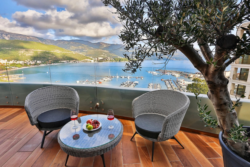 Квартира в аренду, Budva — €3,000