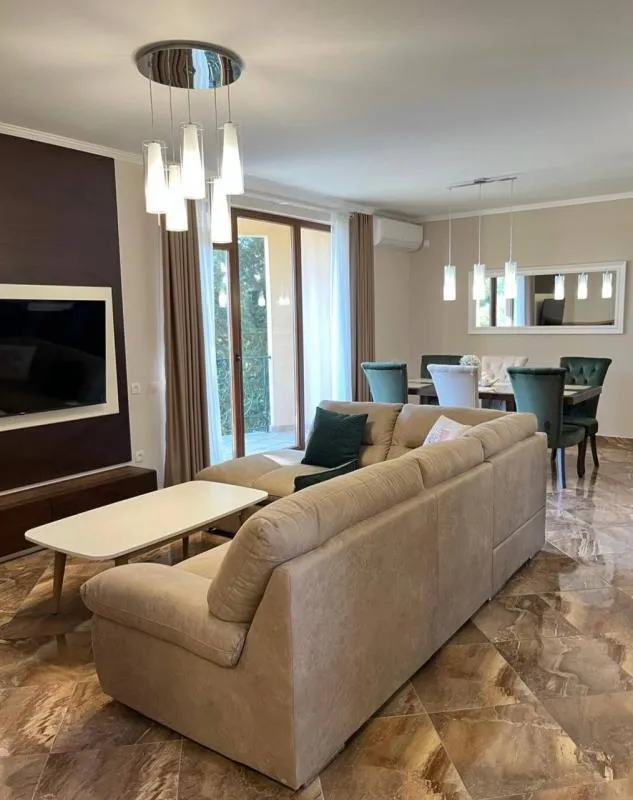 House in Susanj, 241 m²