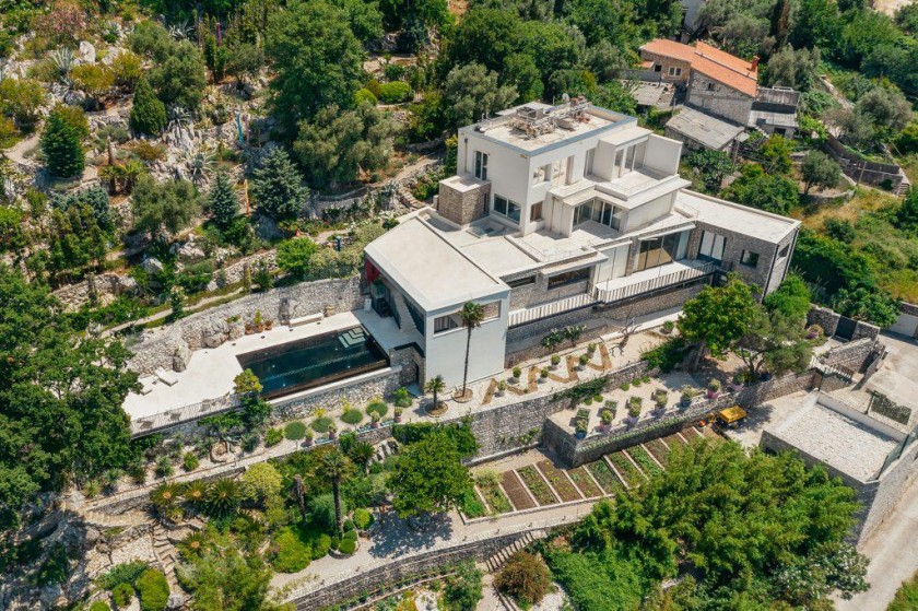Дом на продажу, Budva Okolina — €8,500,000