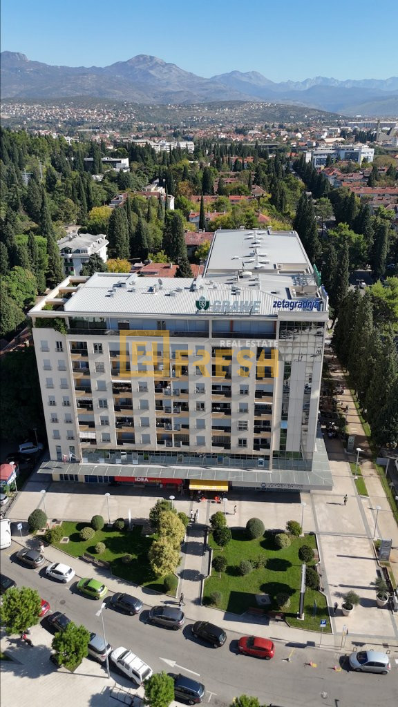 Poslovni prostor, 75m2, Centar, Izdavanje