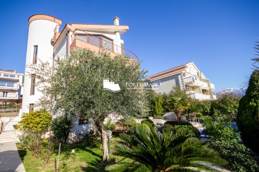 House For Sale, Herceg Novi, Đenovići