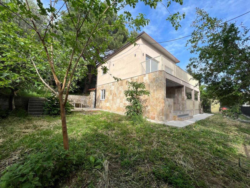 Дом в Bar, 135 m²