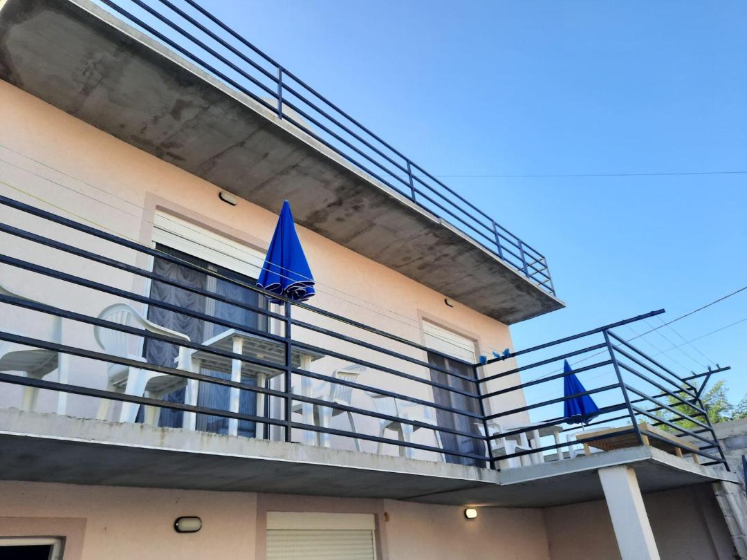 House For Sale, Dobre Vode