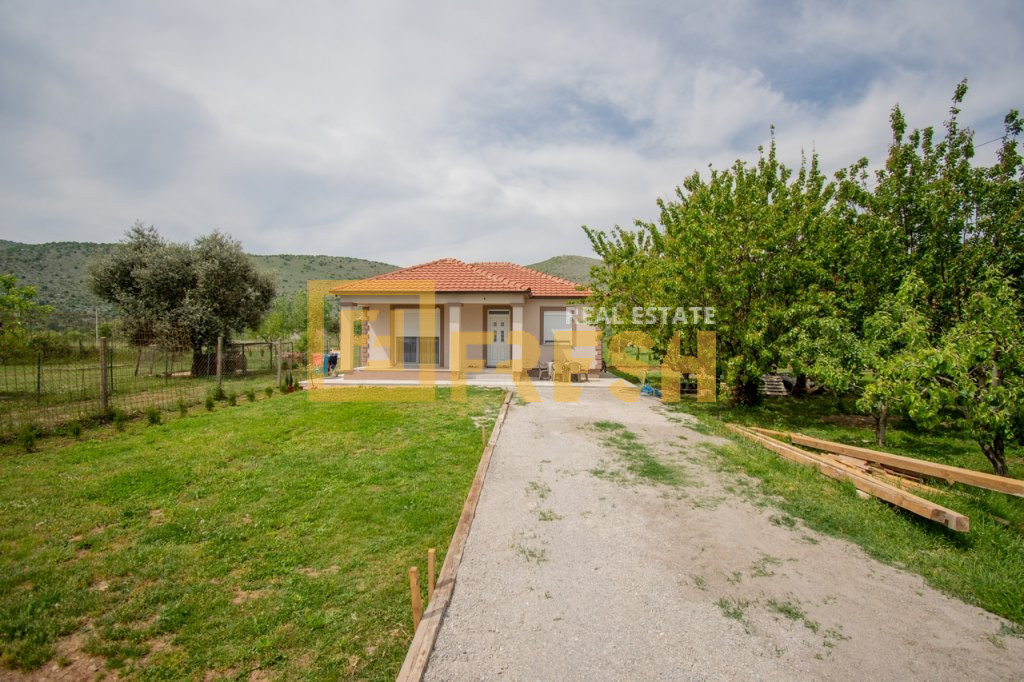 Kuća, 110m2, Donji Kokoti, Izdavanje