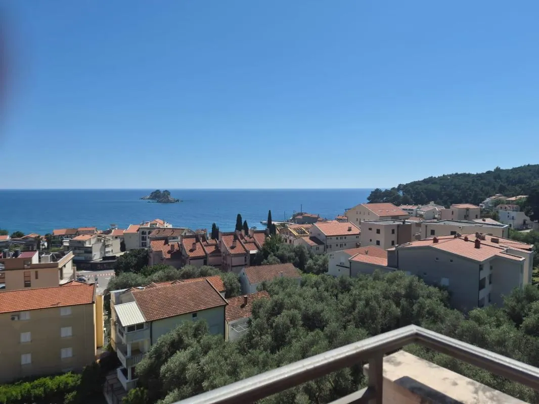Apartment in Petrovac, 69 m²