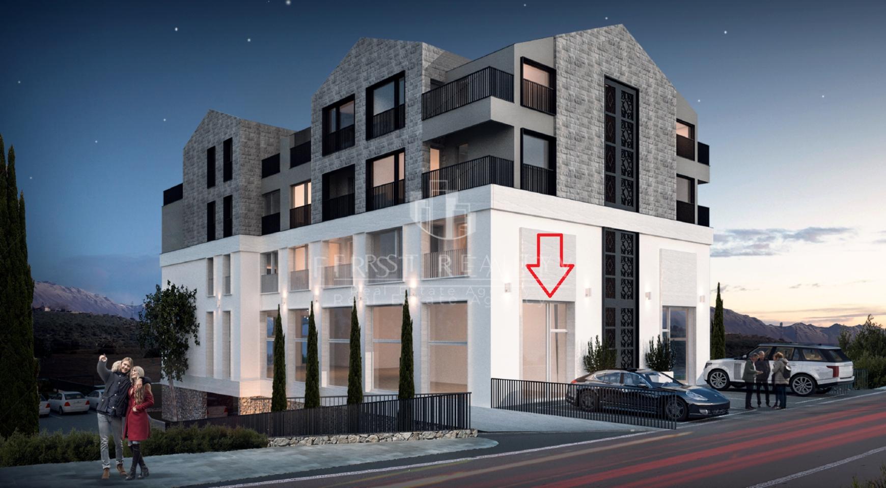 Commercial space for a store or restaurant