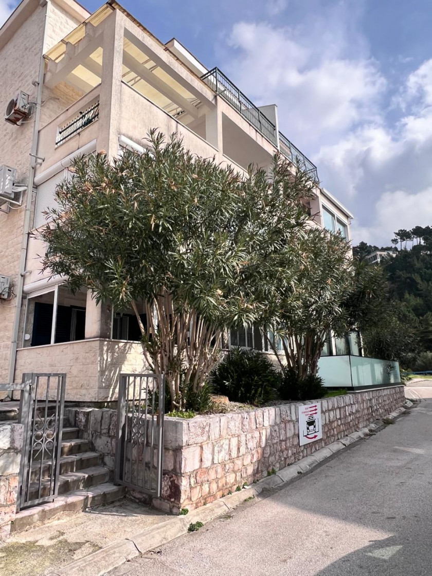 Apartment for Sale, Budva Okolina — €199,000