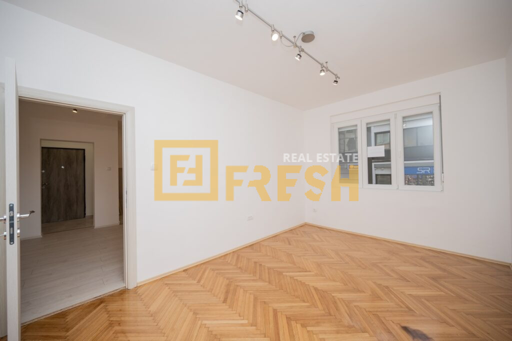 Коммерческая недвижимость в аренду, Podgorica — €900