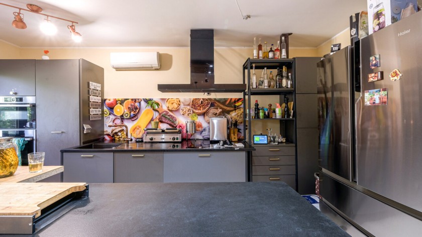 House For Sale, Budva Okolina