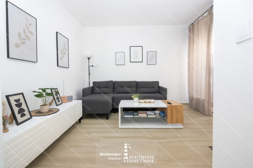 Prodajem Stan-Apartman, Igalo