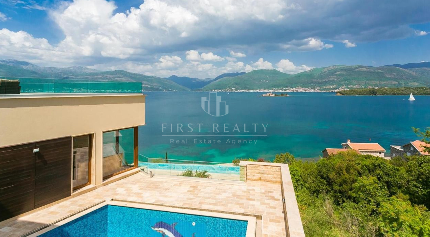 Дом на продажу, Tivat — €5,500,000