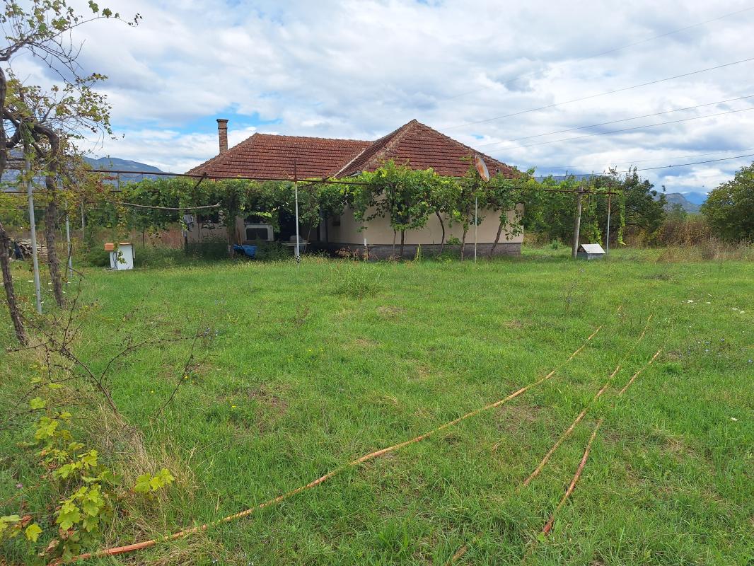 Дом в Danilovgrad, 130 m²