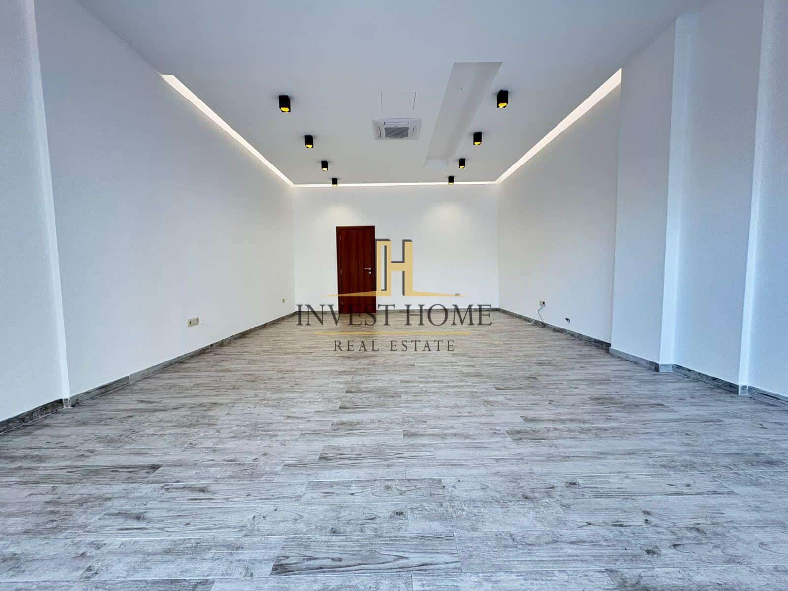 Коммерческая недвижимость в аренду, Podgorica — €750