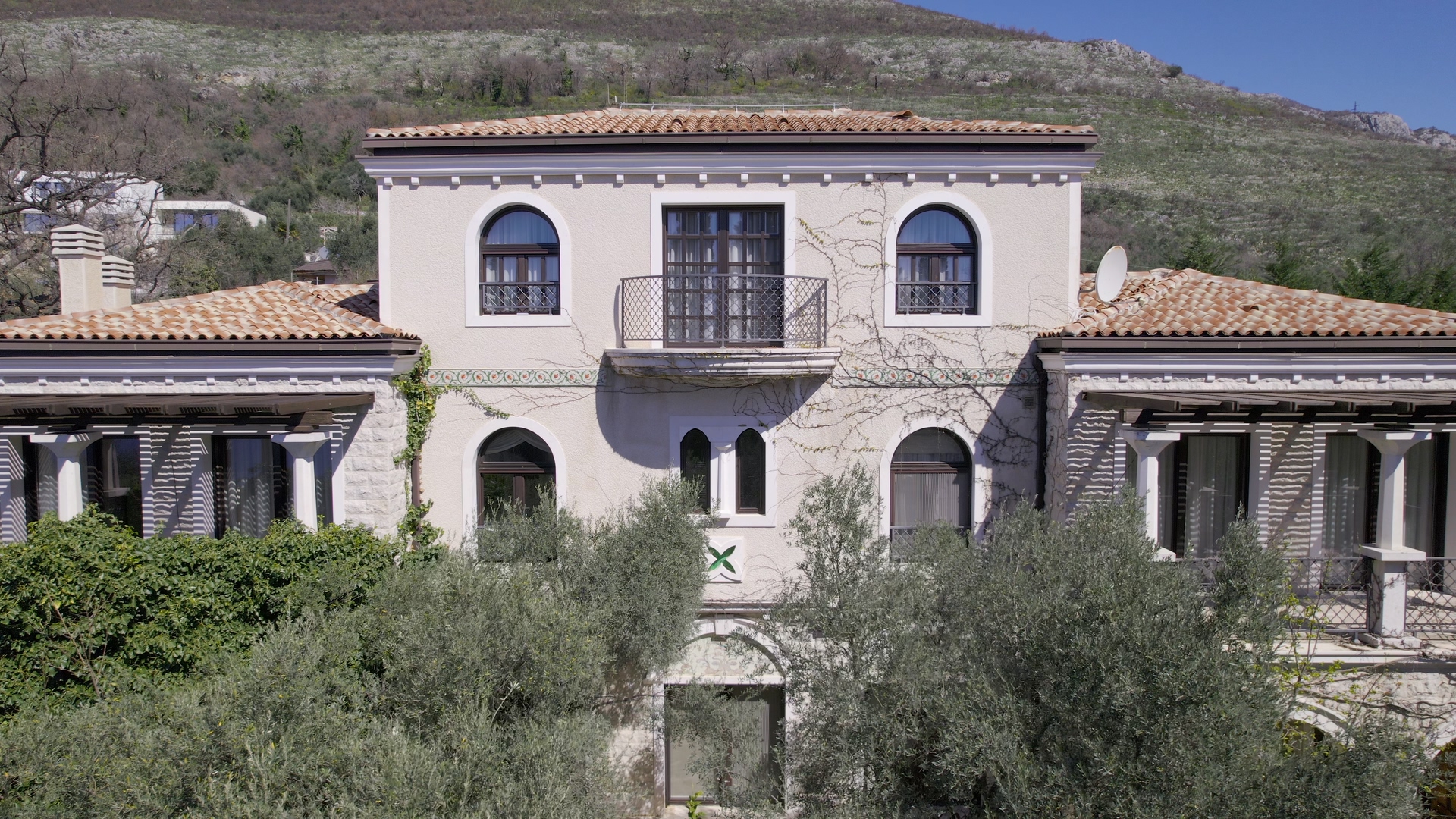 House For Sale, Katun Reževići, Budva Okolina, €3.300.000