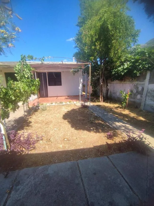 House in Sutomore, 95 m²