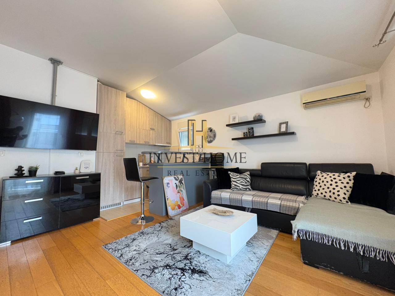 Jednosoban stan, Blok 9, 43m2