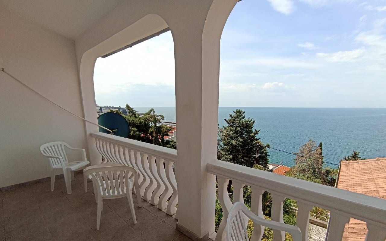 Дом в Dobra Voda, 100 m²