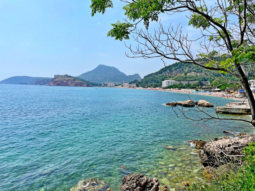 Prodajem Zemljište, Sutomore