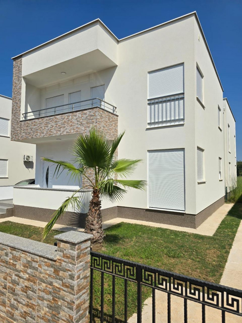 House for Sale, Ulcinj — €210,000