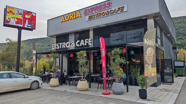 Prodajem Poslovni Prostor, Radanovići