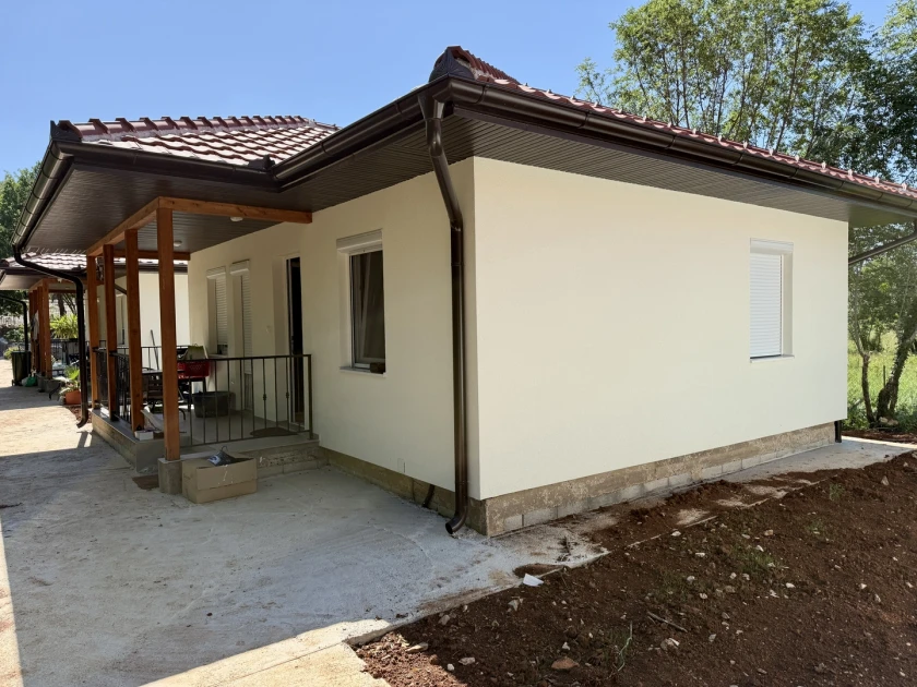 Apartment for Rent, Budva Okolina — €1,000