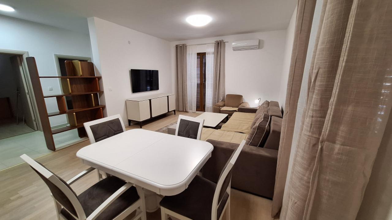 Квартира в Tivat, 107 m²