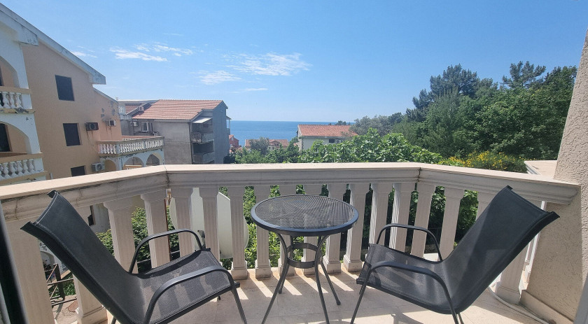 One bedroom apartment in a resort village, Petrovac