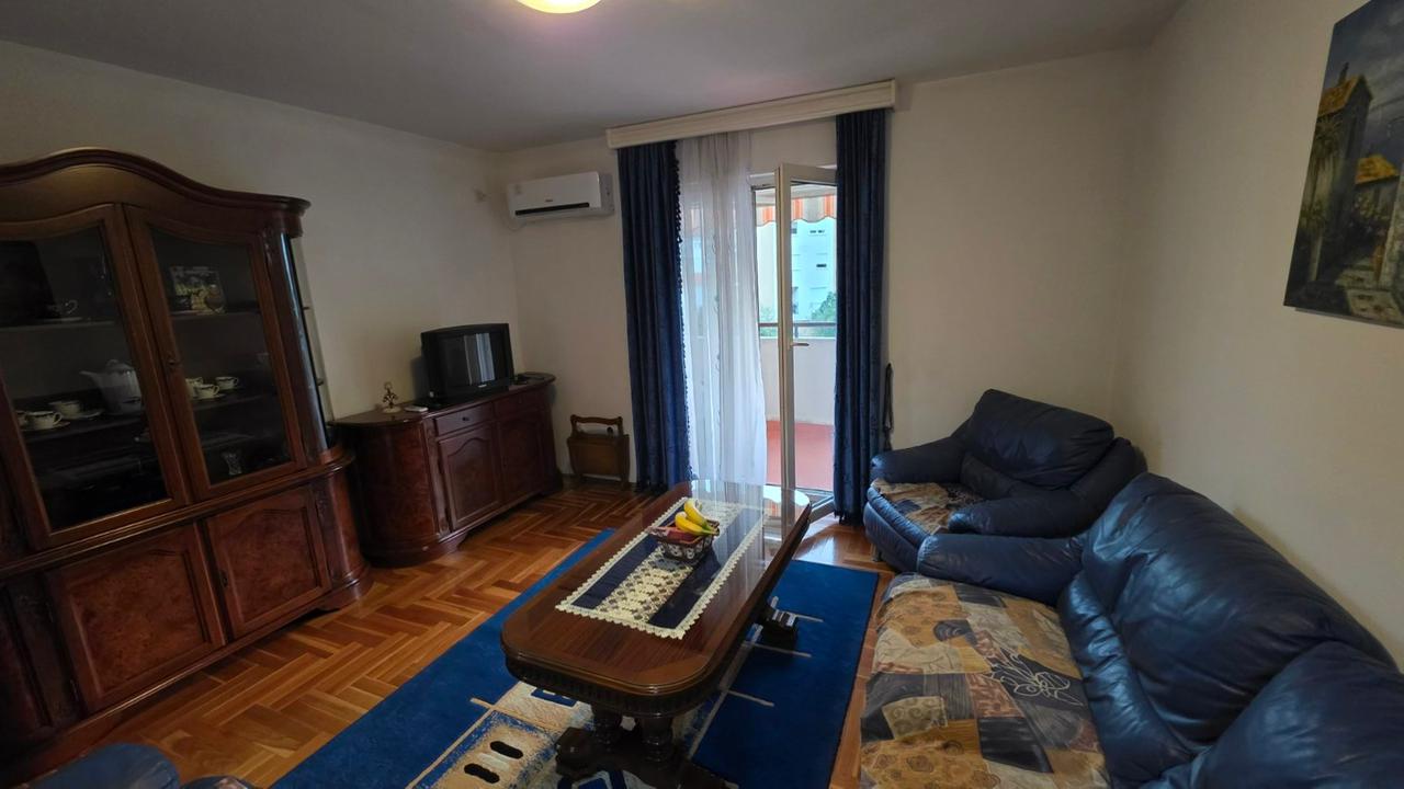 For Rent One Bedroom Apartment