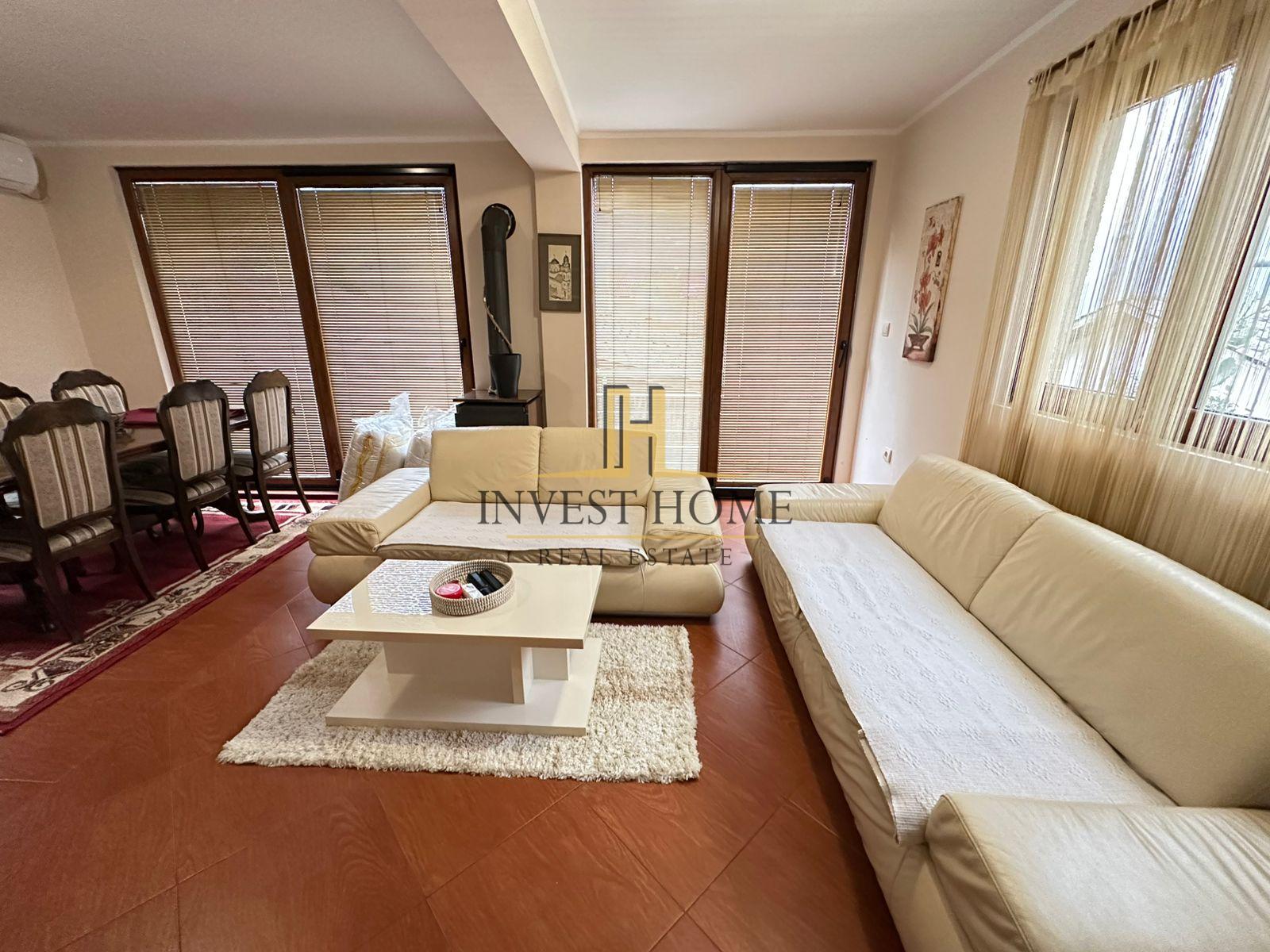 Dvosoban stan, Dobrota, 78m2