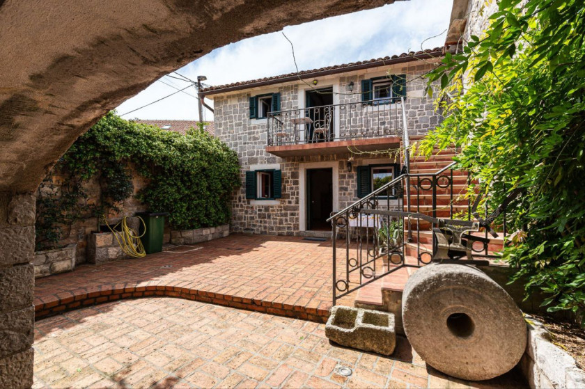 House For Sale, Luštica