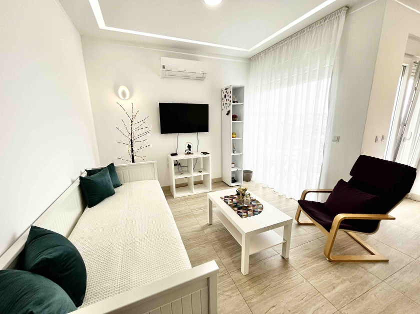 Iznajmljujem Stan-Apartman, Ilino