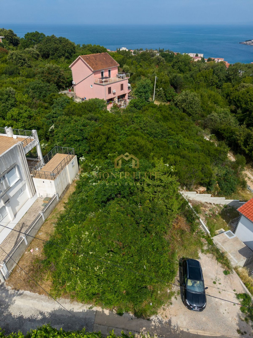 Land for Sale, Bar — €35,000