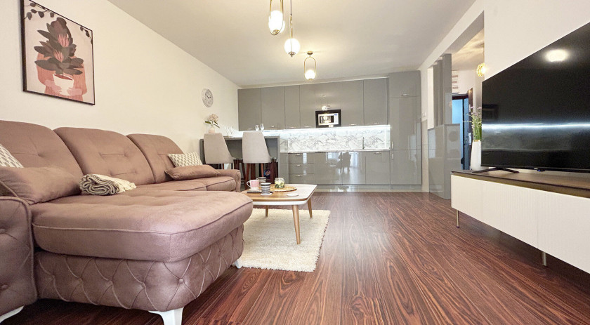 Cozy apartment in the resort village of Petrovac