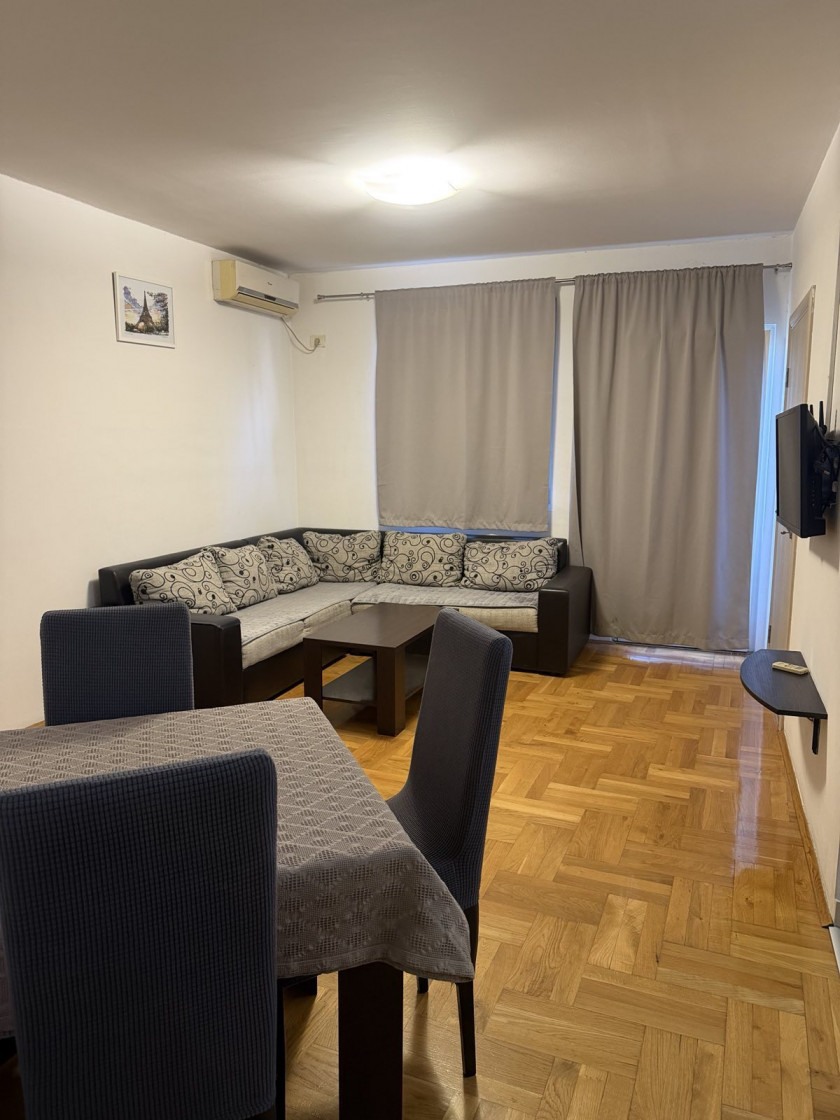 Iznajmljujem Stan-Apartman 43m2, Momišići