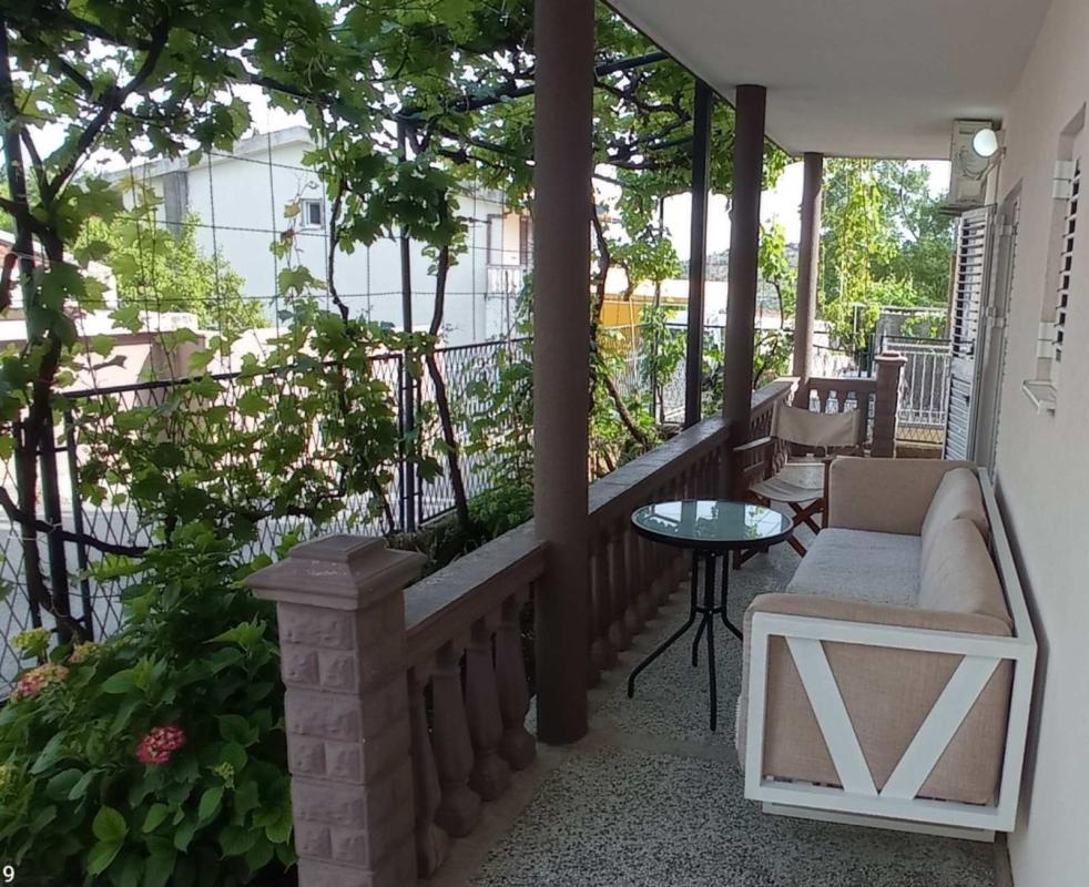 Дом в Sutomore, 156 m²